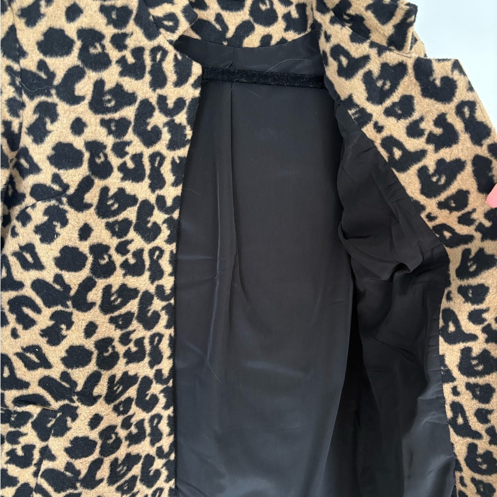 Lulu's Leopard-Print coat - Picture 3 of 5